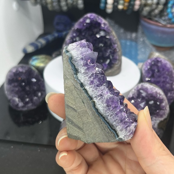 Amethyst Cluster - Picture 5 of 8